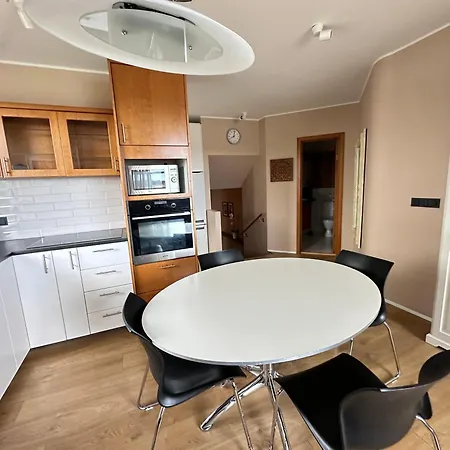 Apartment In Huldubraut In Kopavogur - Birta *